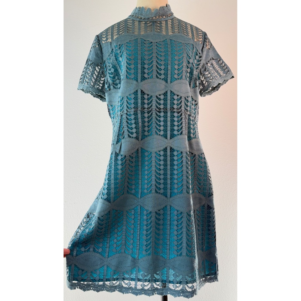 NSR Teal Blue Lace Overlay Sheath Dress Mock Neck Boho Indie Geometric Large